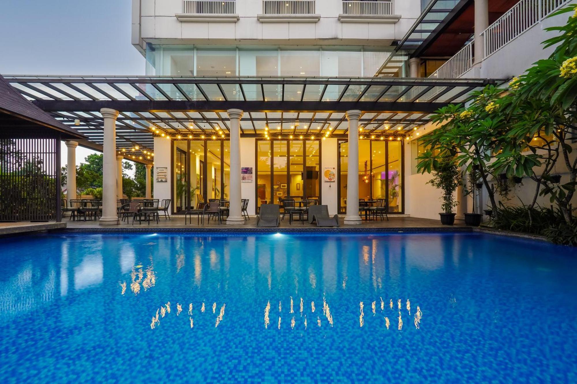 Royal Padjadjaran Hotel Bogor Luaran gambar