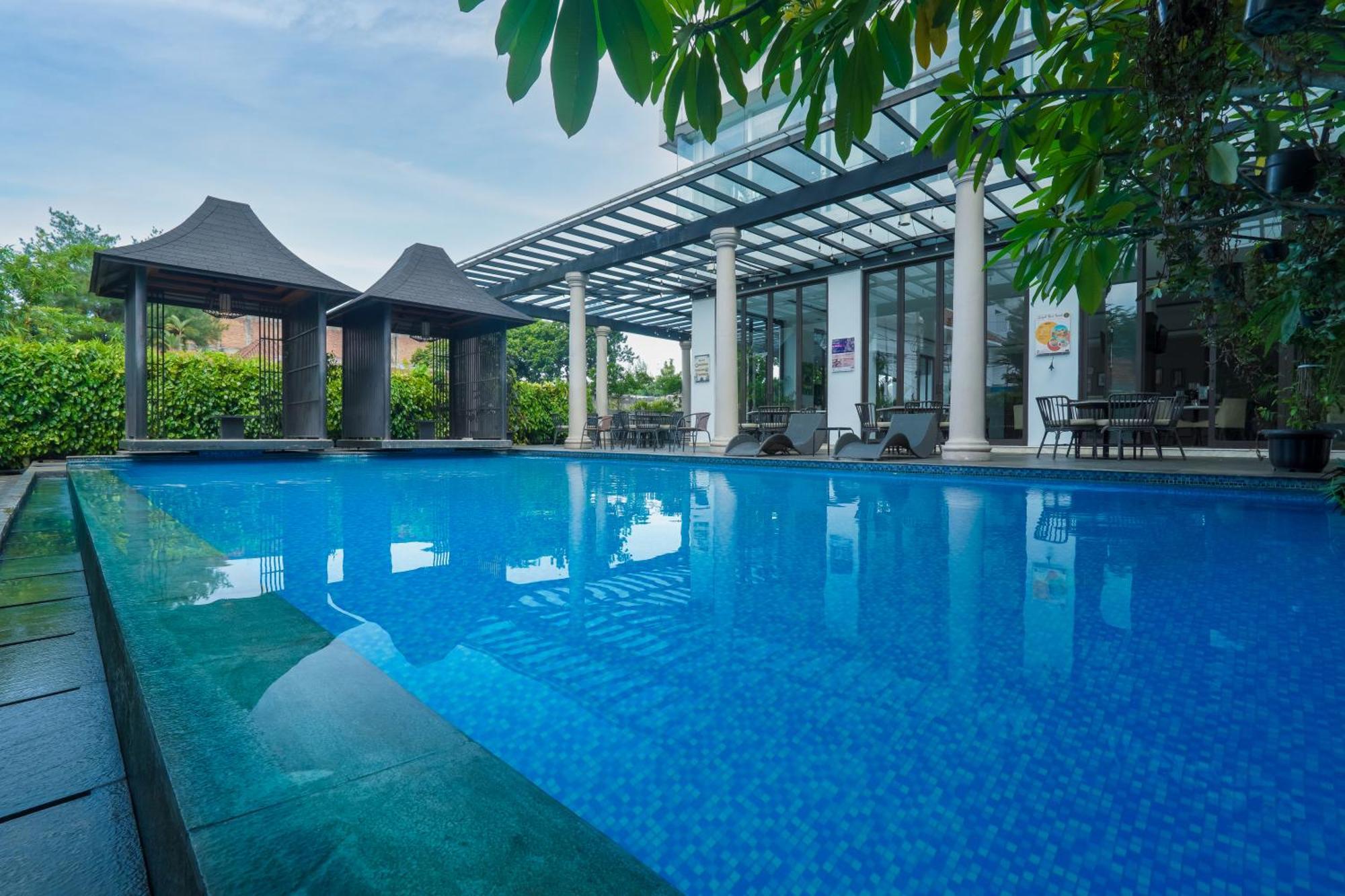 Royal Padjadjaran Hotel Bogor Luaran gambar