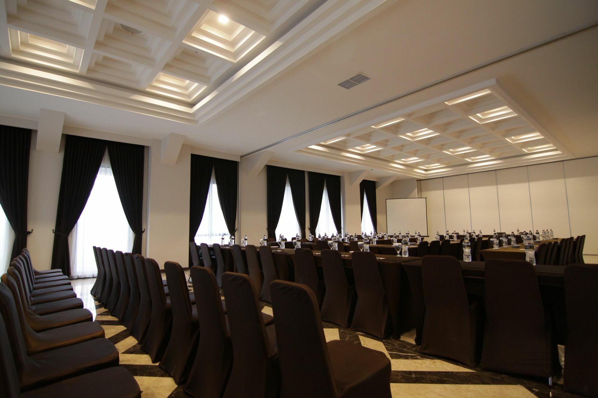 Royal Padjadjaran Hotel Bogor Luaran gambar